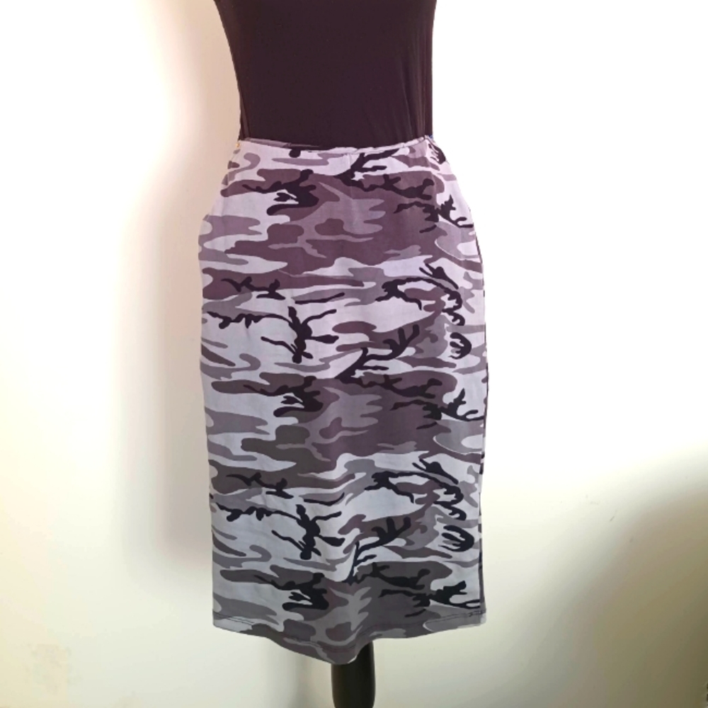 Bobeau Camouflage Skirt